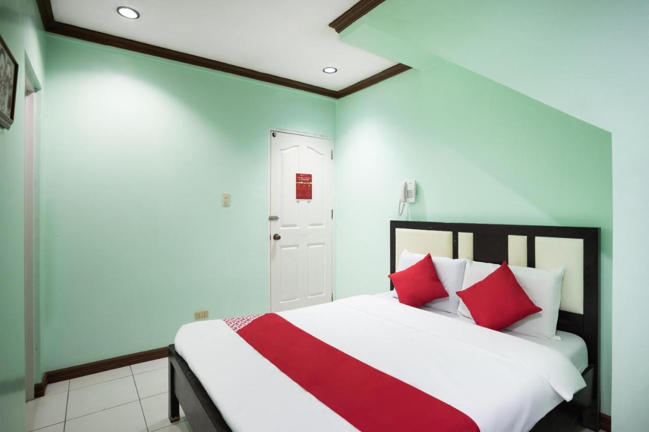 Hotel Casa Marcosa Tagaytay City Exterior foto