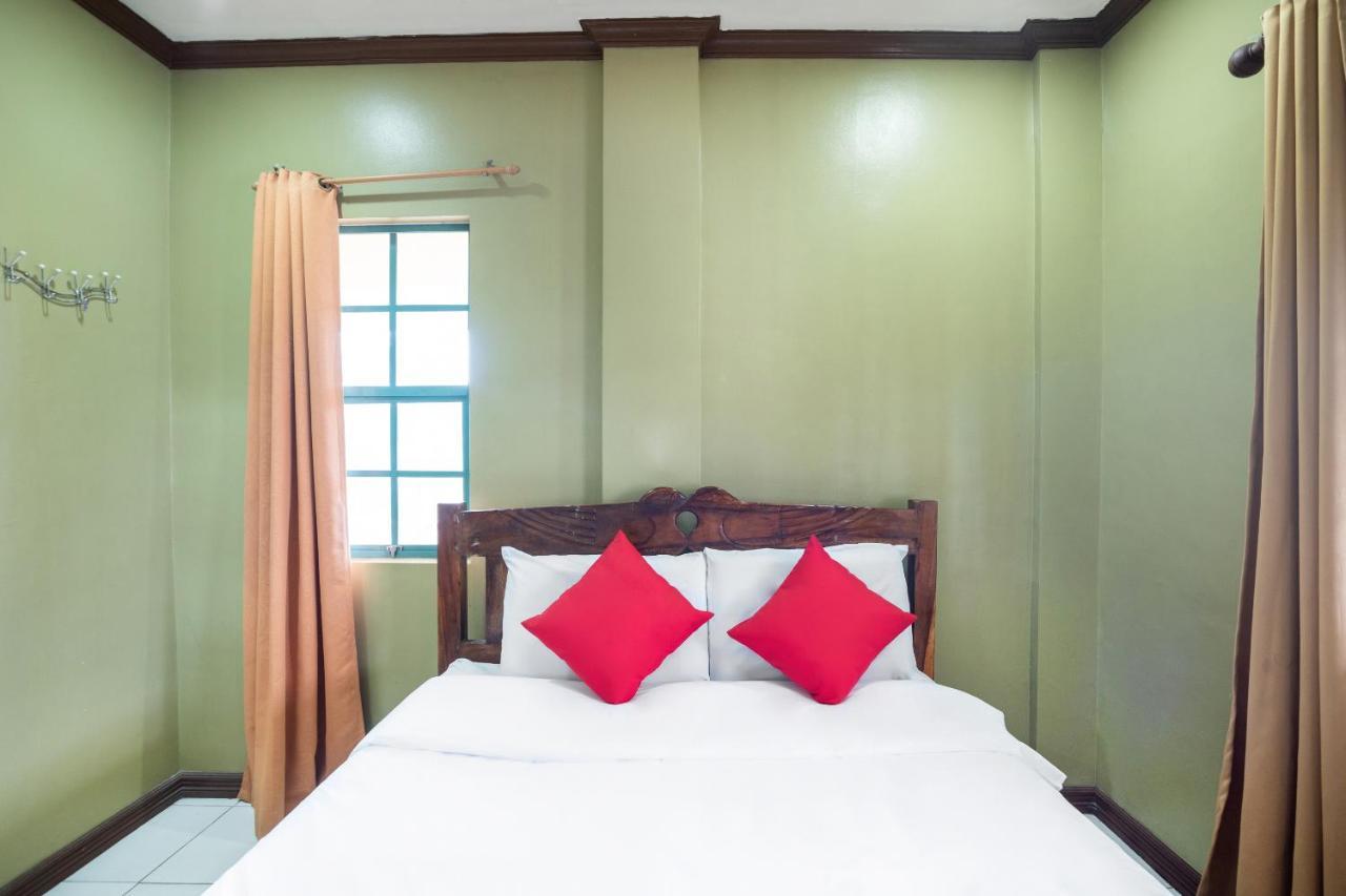 Hotel Casa Marcosa Tagaytay City Exterior foto