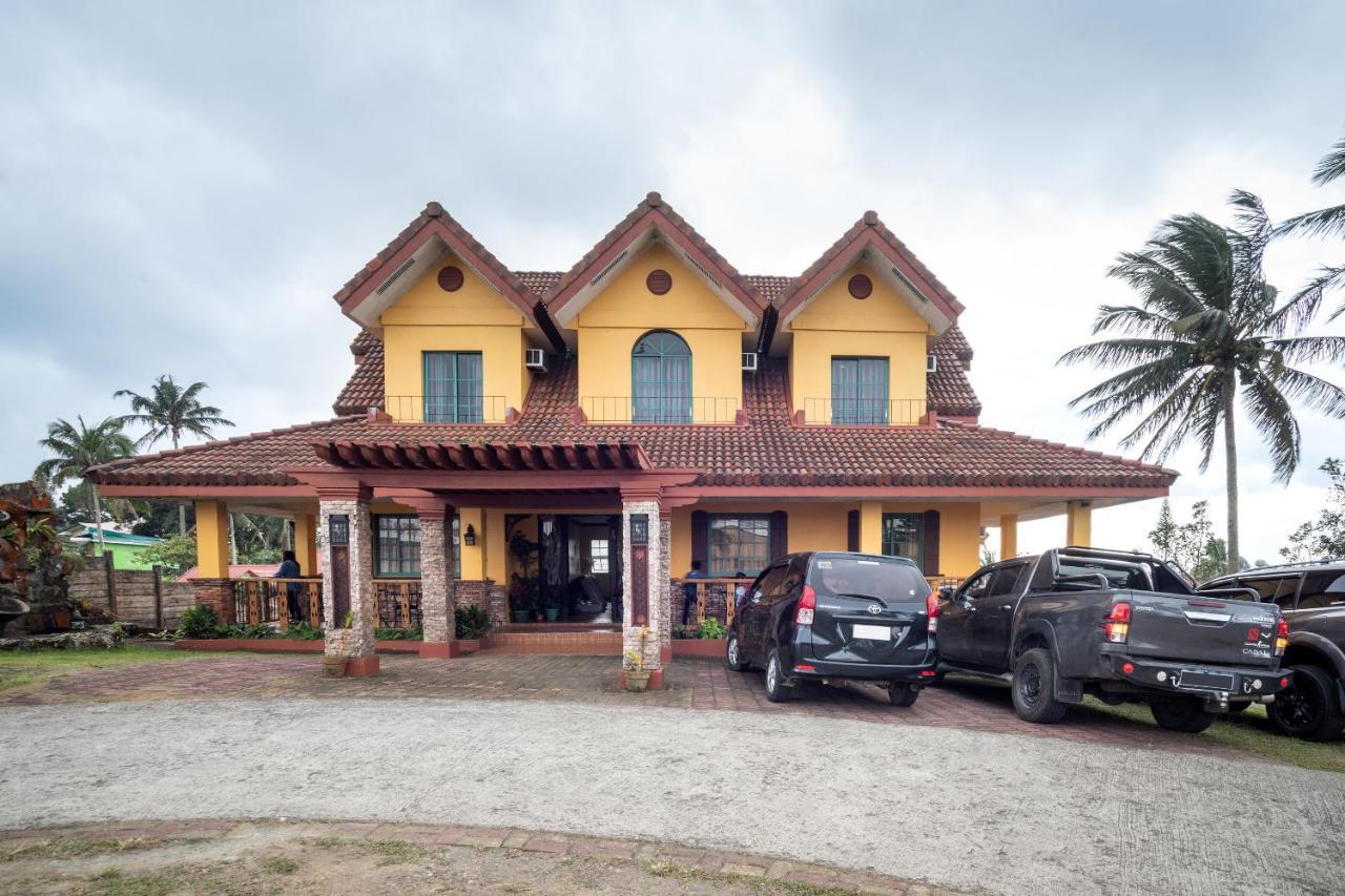 Hotel Casa Marcosa Tagaytay City Exterior foto